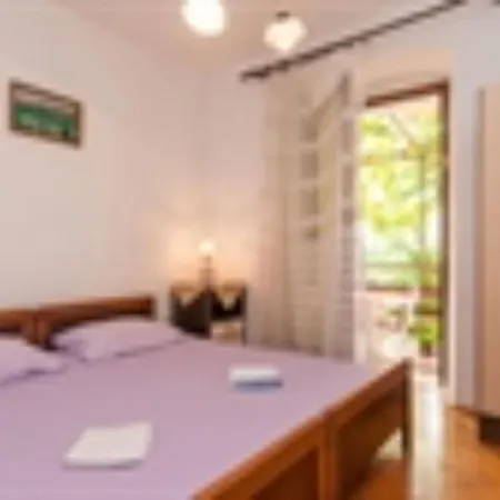 Vodaric * مالي لوشينغْ